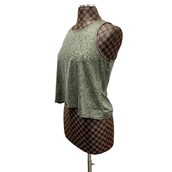 90 Degree by Reflex Green Leopard Crop Tank Top Medium Open Keyhole Back Yoga - Picture 3 of 8